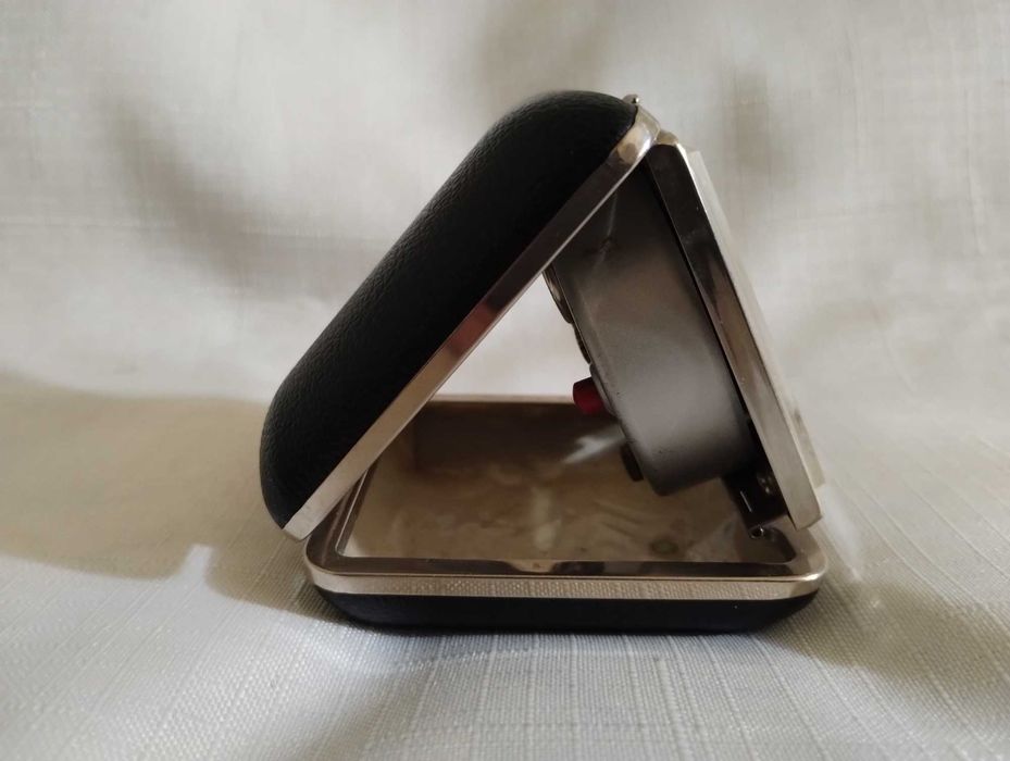 Туристически часовник, будилник Peter