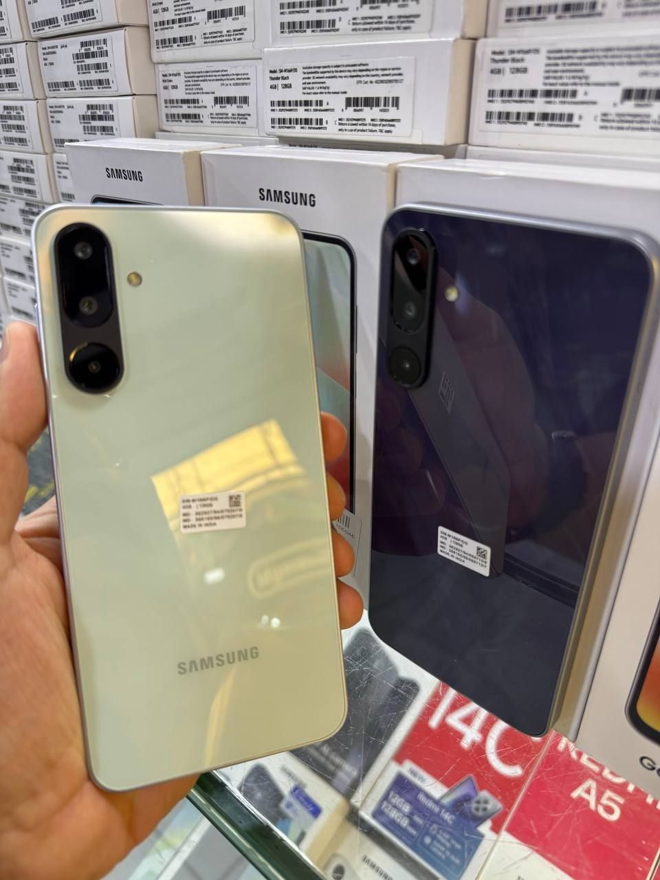 Samsung Galaxy M16 5G New Skidka