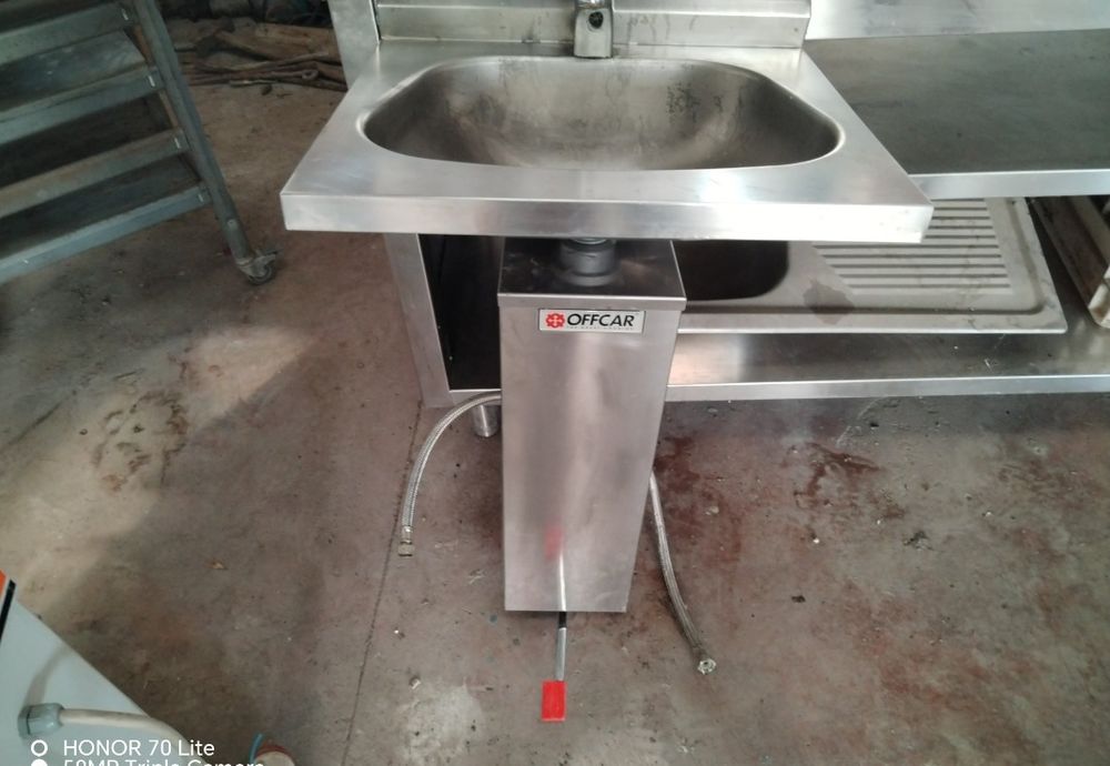 Chiuveta inox cu pedala