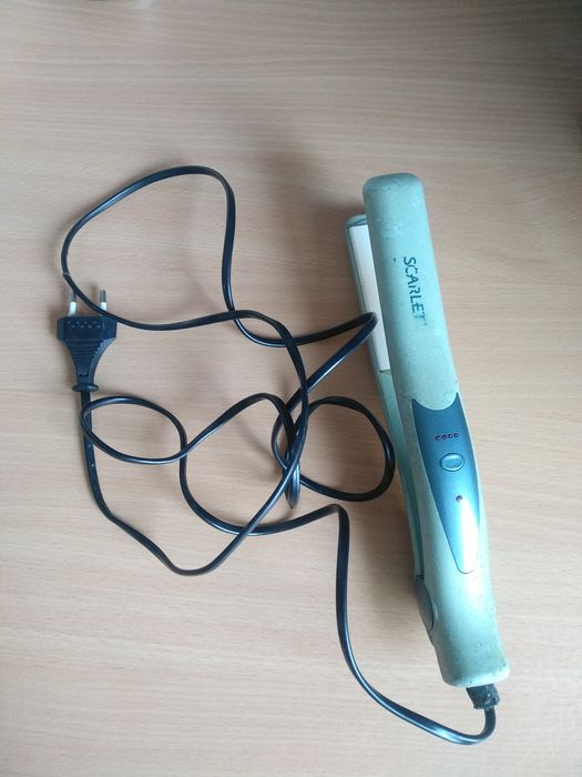 Утюжок для волос Scarlett качественный