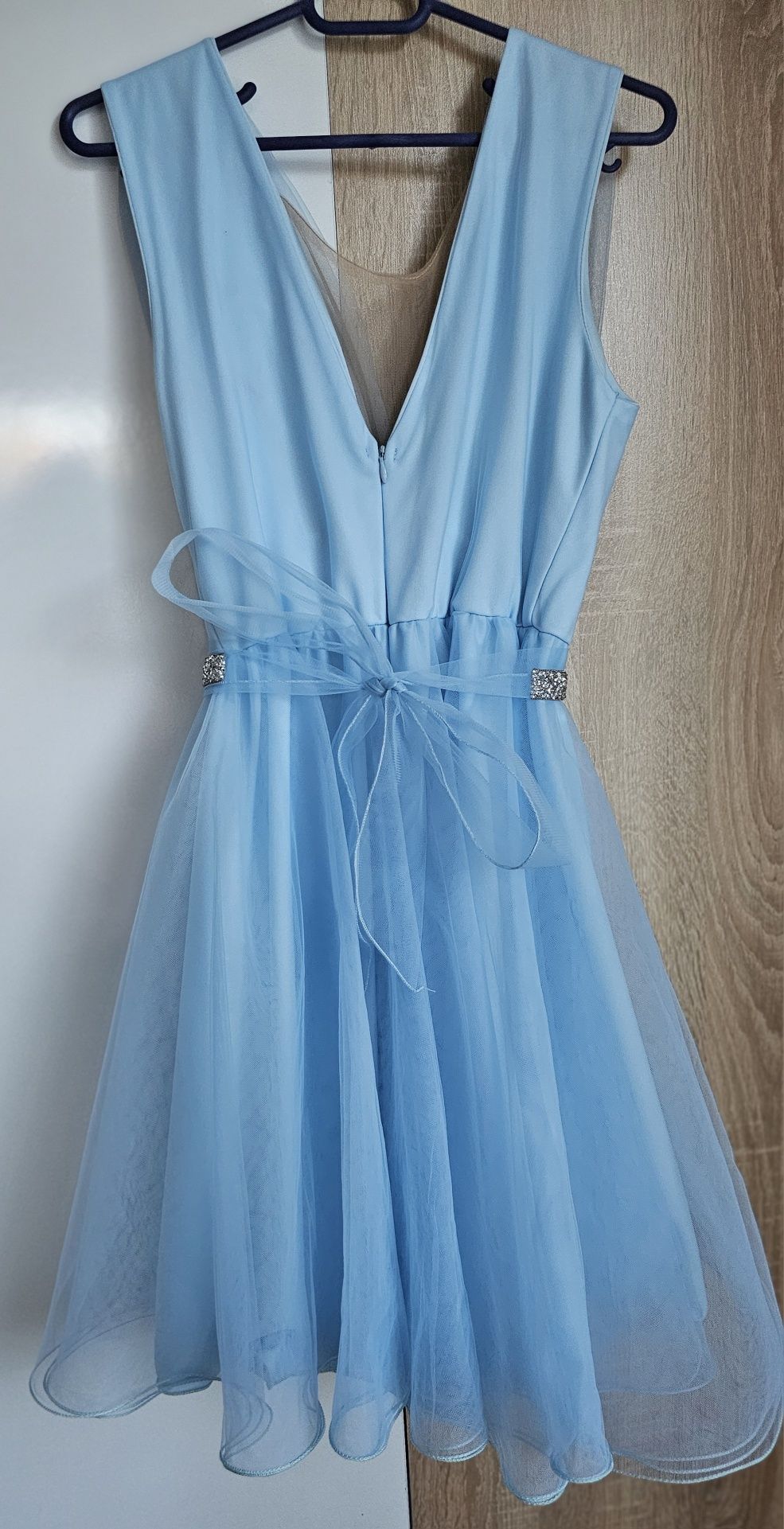 Официална рокля от тюл в небесно син цвят