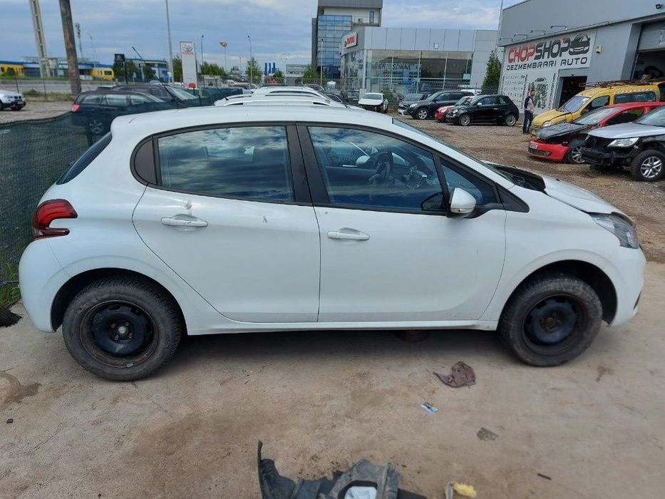 Macara manuala geam dreapta spate Peugeot 208 2017 Hatchback 1.6 HDI D