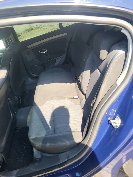 Vand renault laguna 3 1.5 dci 110 cp