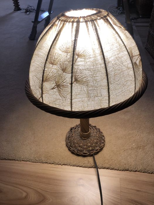 Veioza, rustica,  lampa din lemn, deosebita, vintage