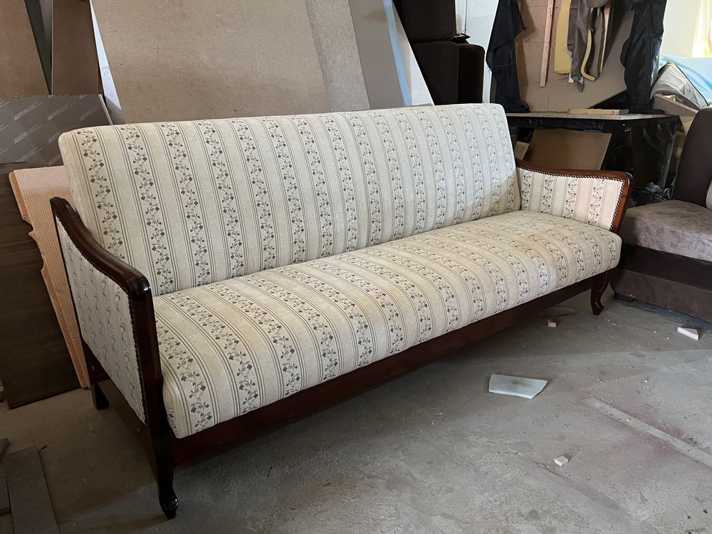 Реставрация перетяжка ремонт мягкой мебели Диваны Кресла Стулья