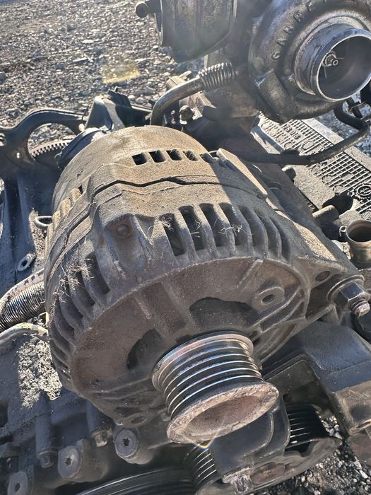 Алтернатор (Динамо) Opel Zafira 2.2 DTI дизел