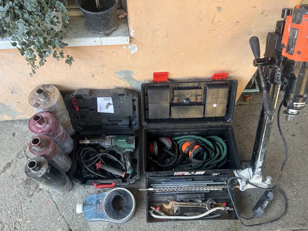 Vând carote si aparate de carotat