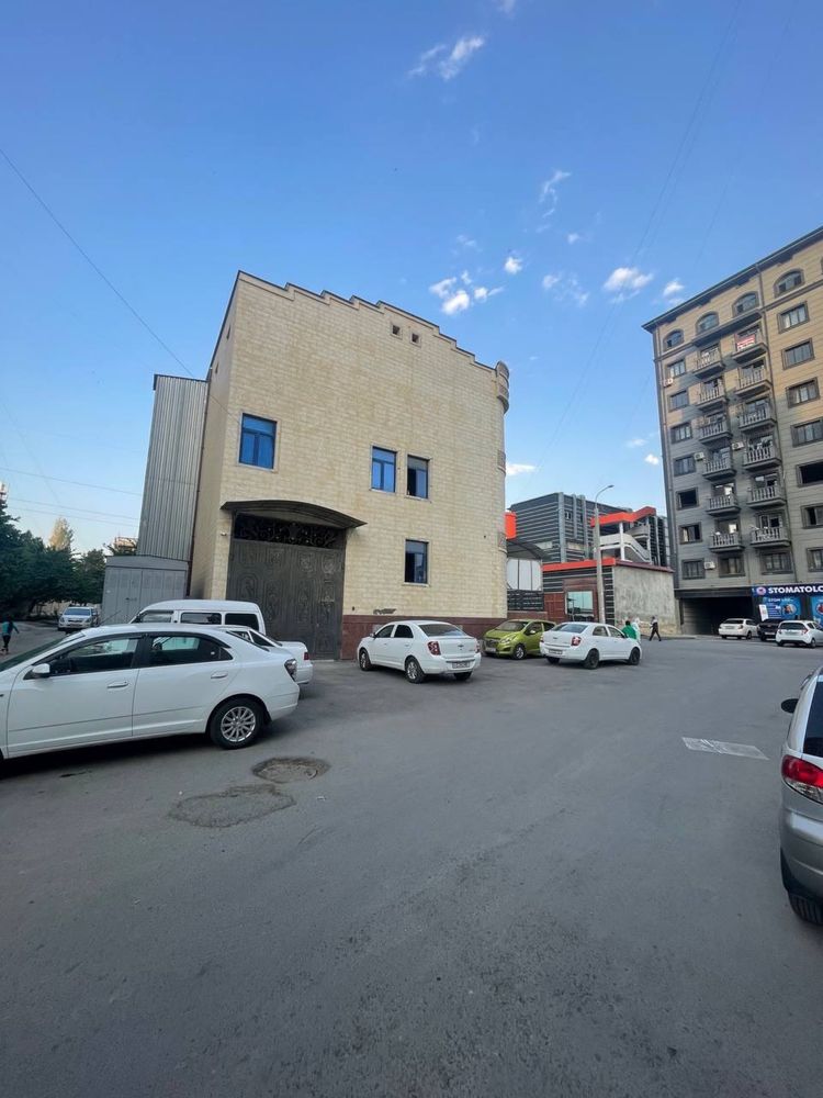 Учтепа туманида Здание 3 этажка