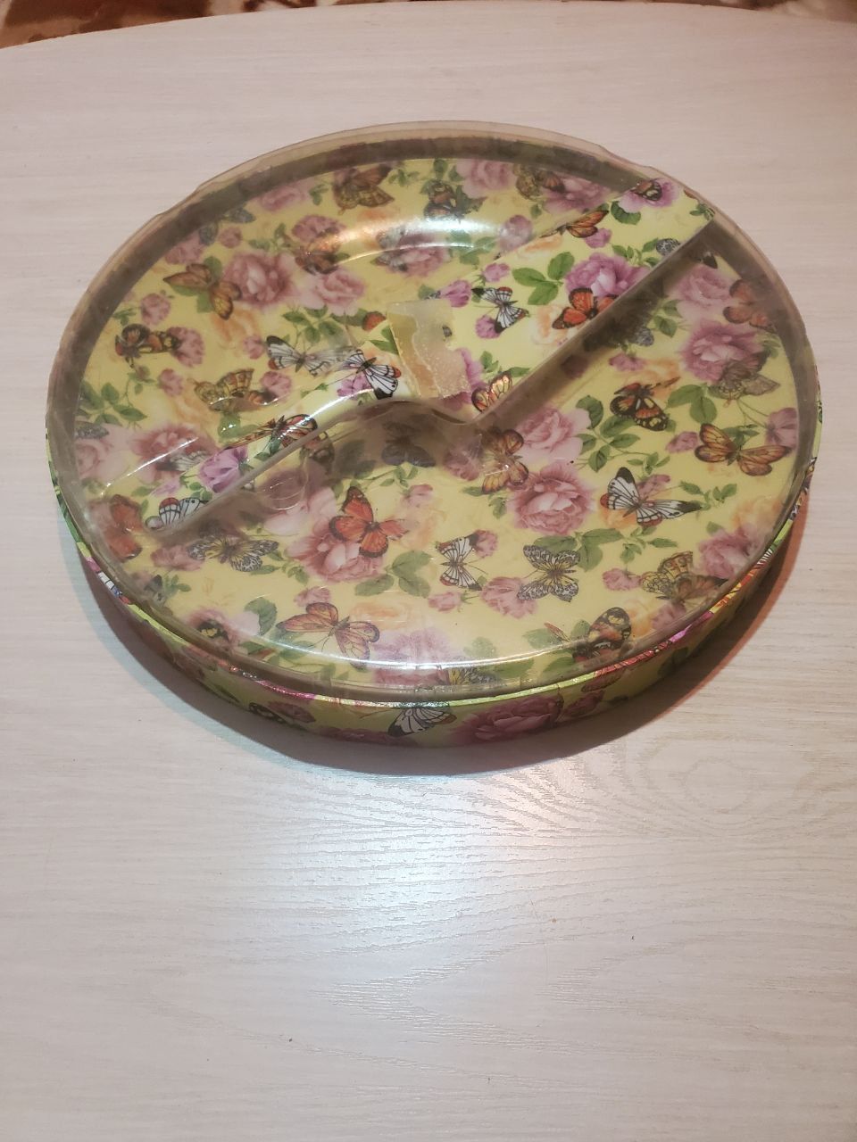 Продаются ляганы,тарелки,селедочницы