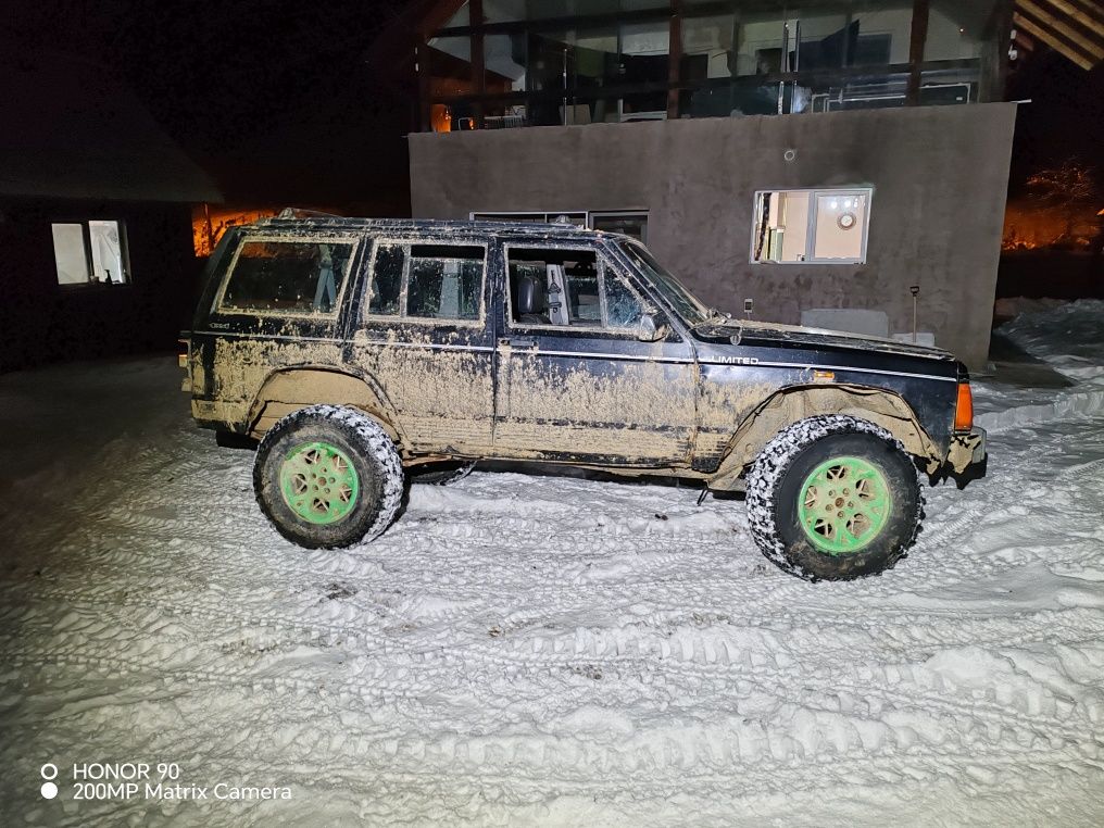 Dezmembrez jeep cherokee/ grand 4.0 /2.5/2.1