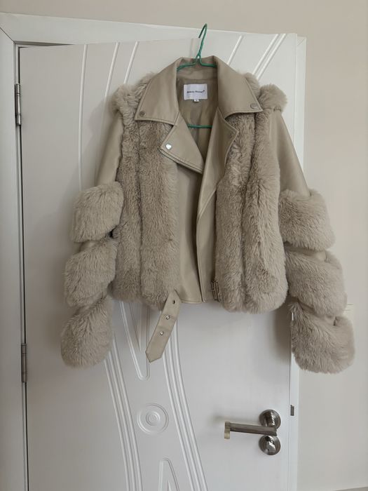 Дамско кожено яке