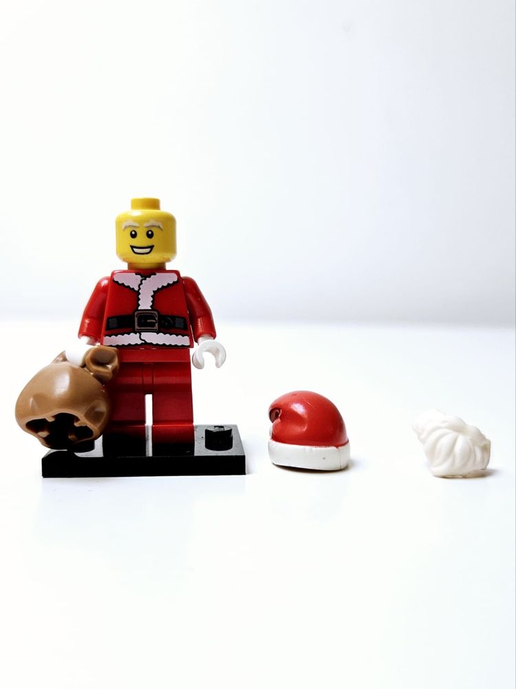 Lego Collectable Minifigures Series 8 8833-10 - Santa (2012)