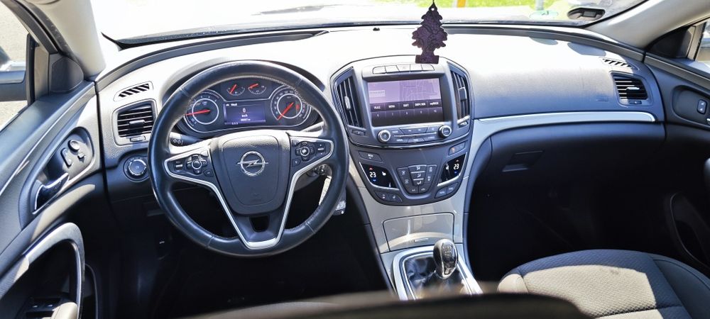Opel Insignia Sports Tourer 2014