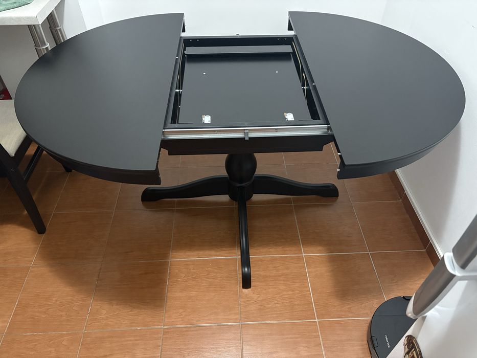 Vand Masa Ikea INGATORP Extensibila 4/6 persoane