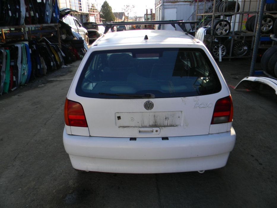 Dezmembrari  VW POLO (6N1)  1994  > 1999 60 1.4 Benzina