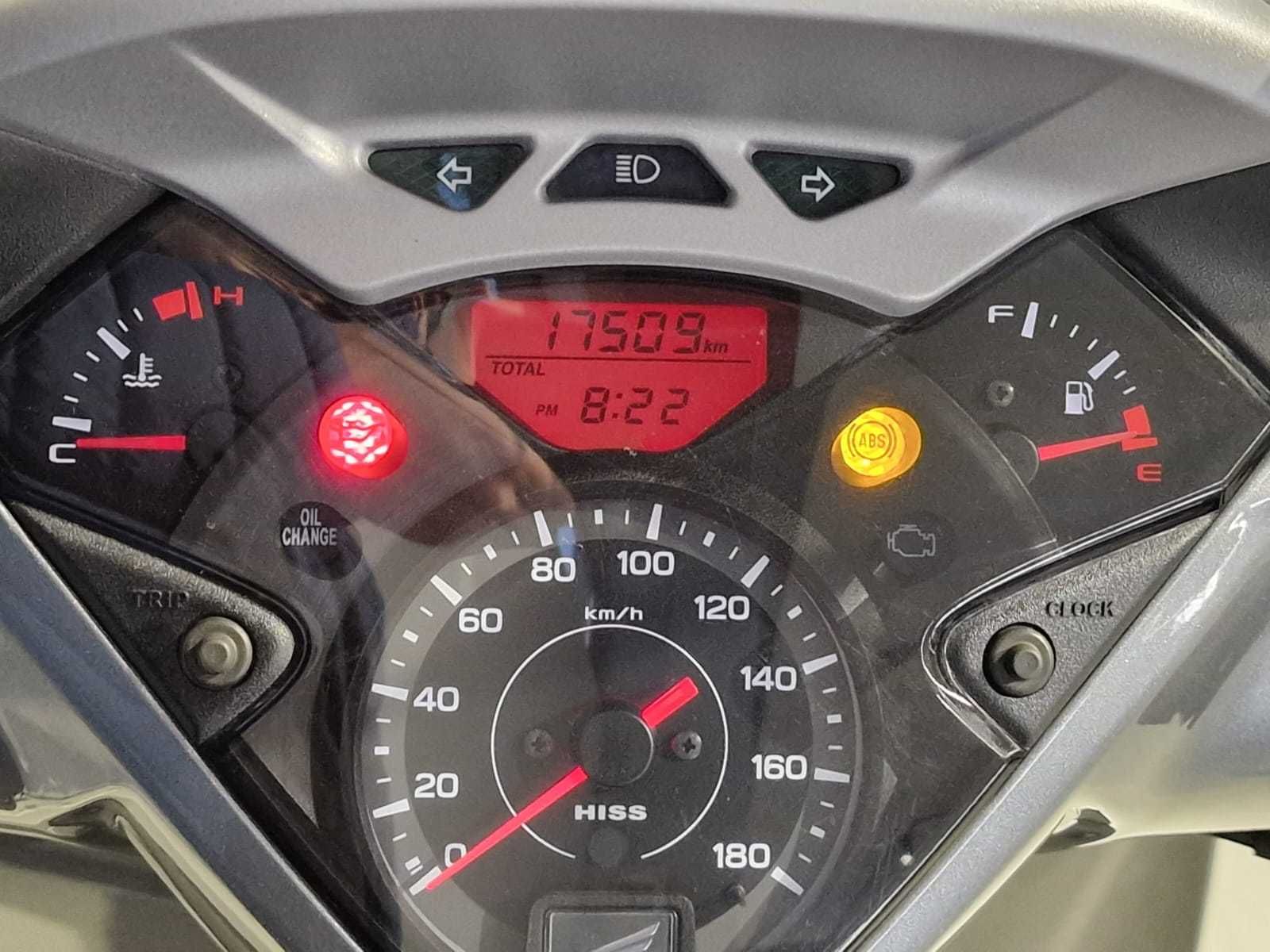 Scuter Honda SH300i