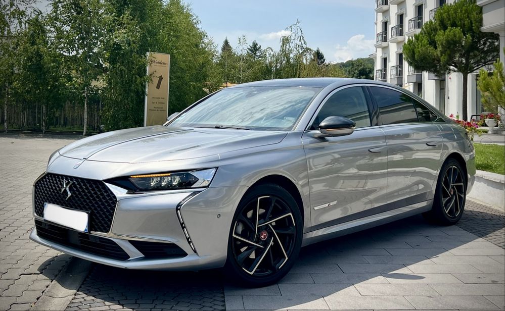 DS Automobiles DS9 E-Tense Plug in Hybrid Performance line