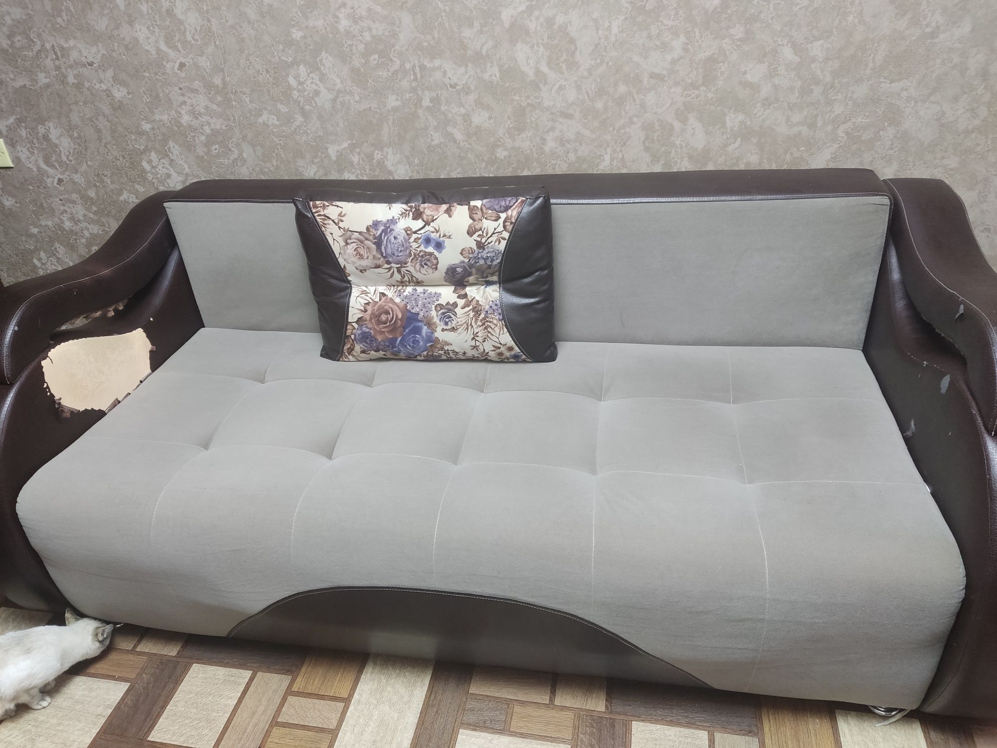 Продаем диван, раскладной