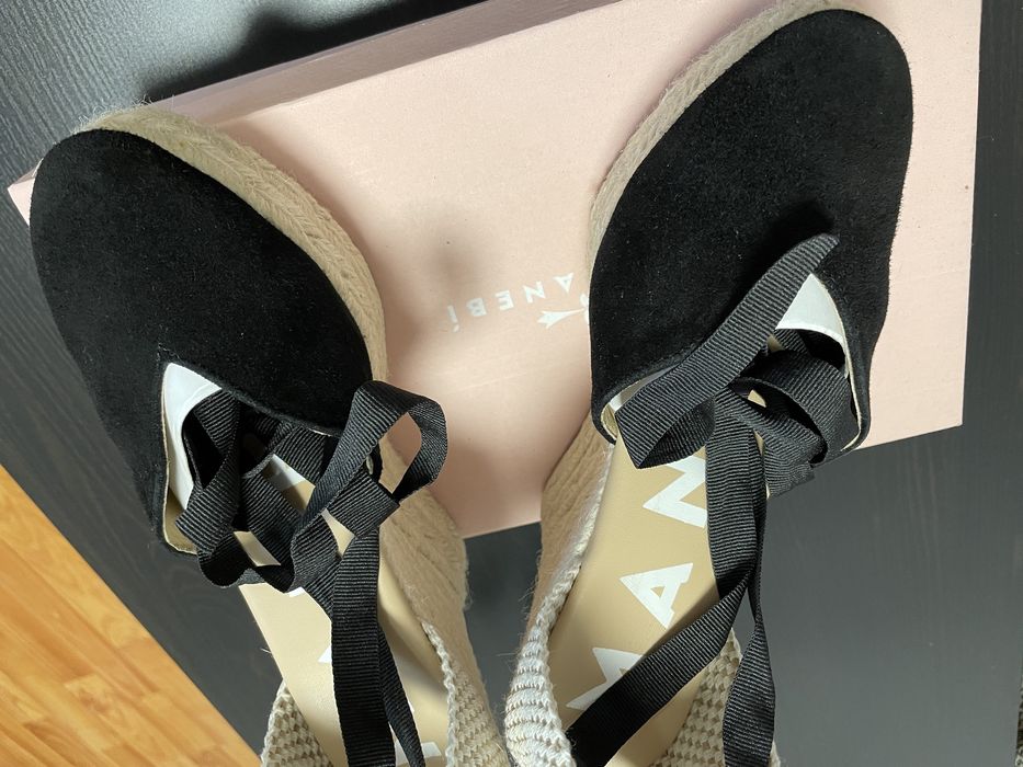 Sandale Manebi marimea 36 inchise in fata din piele intoarsa