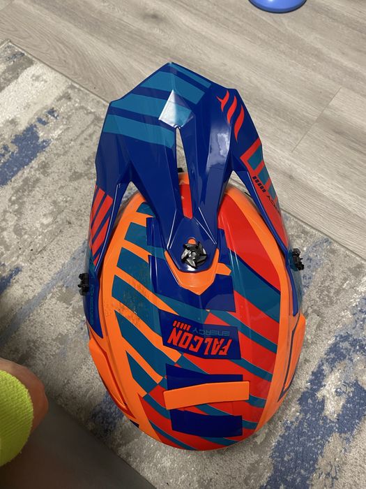 Vand casca full face falcon