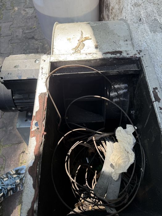 Aparate metalice cu motor