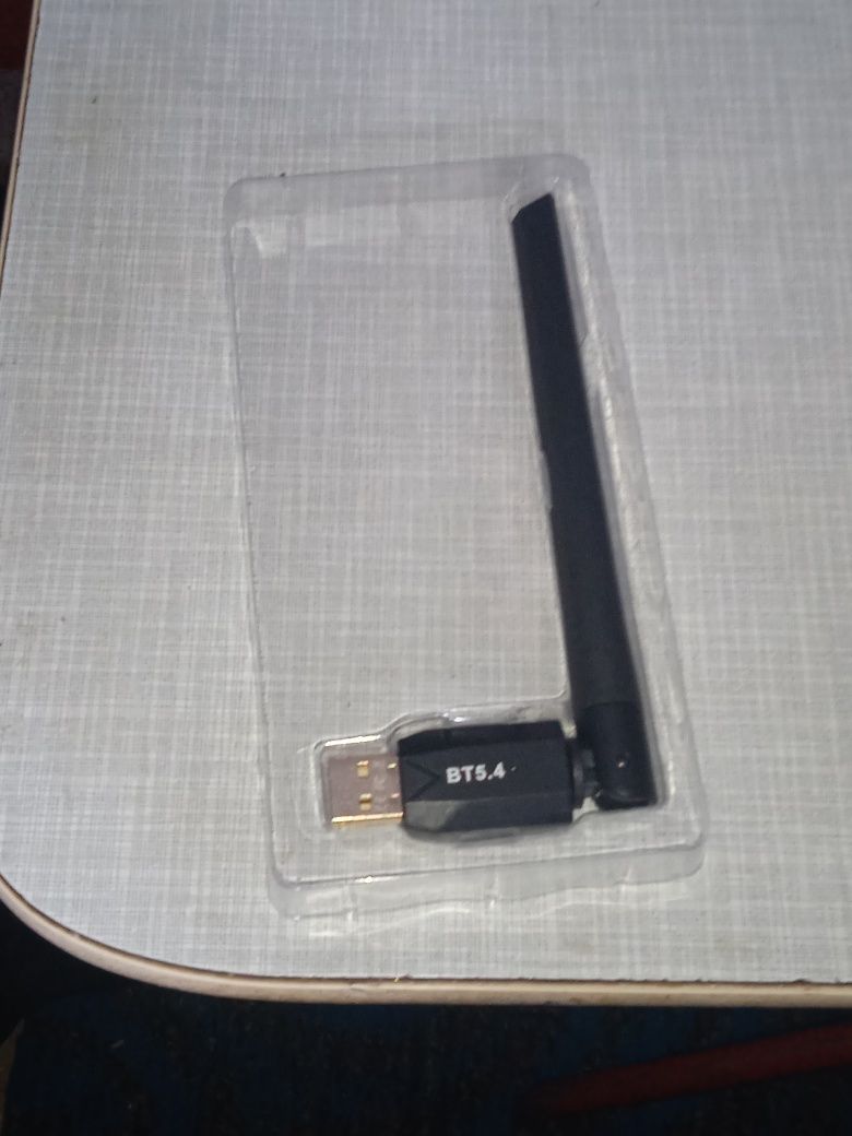 Blutooth USB adapter (BT5.4)