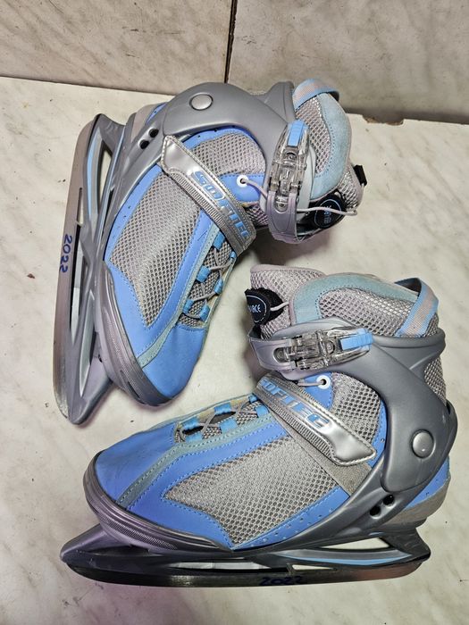 Patine 2022 gheata patinaj Softec marime eu  41-42 (27 cm)