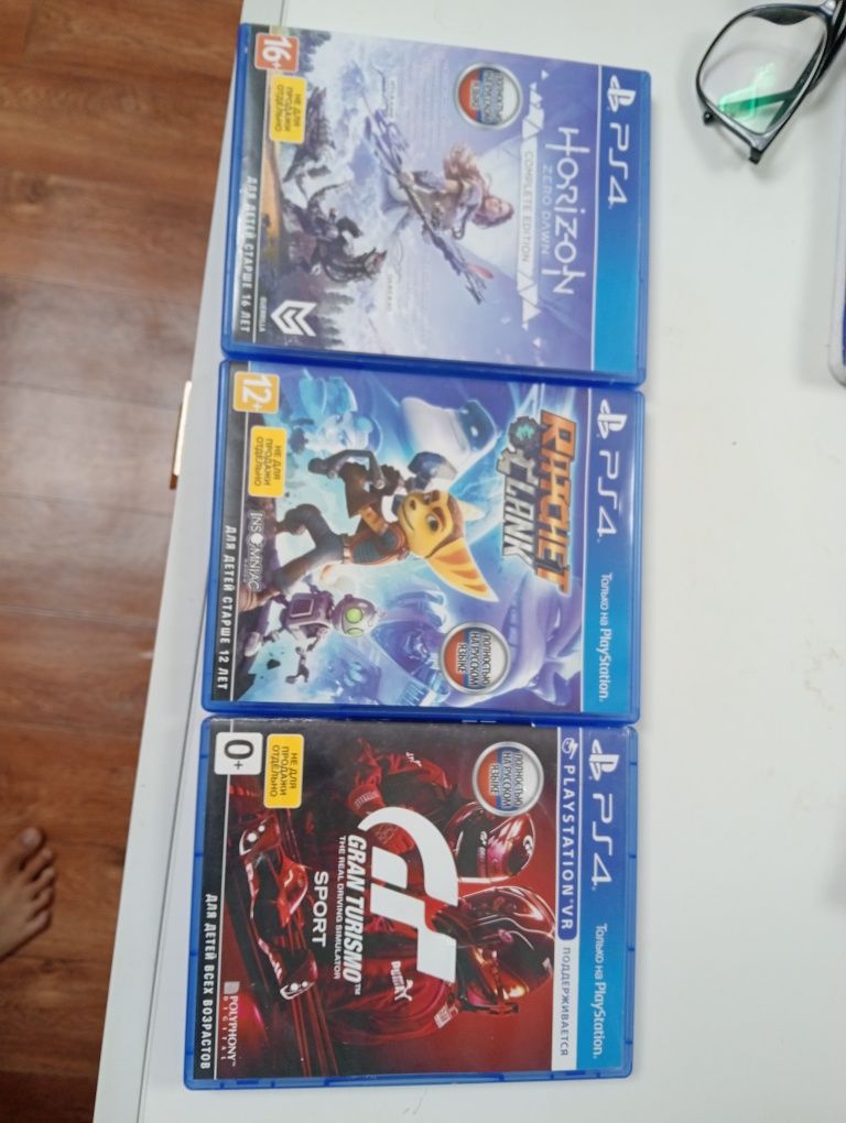 Диски на PS4 хорошо состояний