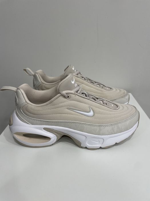 Дамски маратонки Nike Air Max Portal 37,5