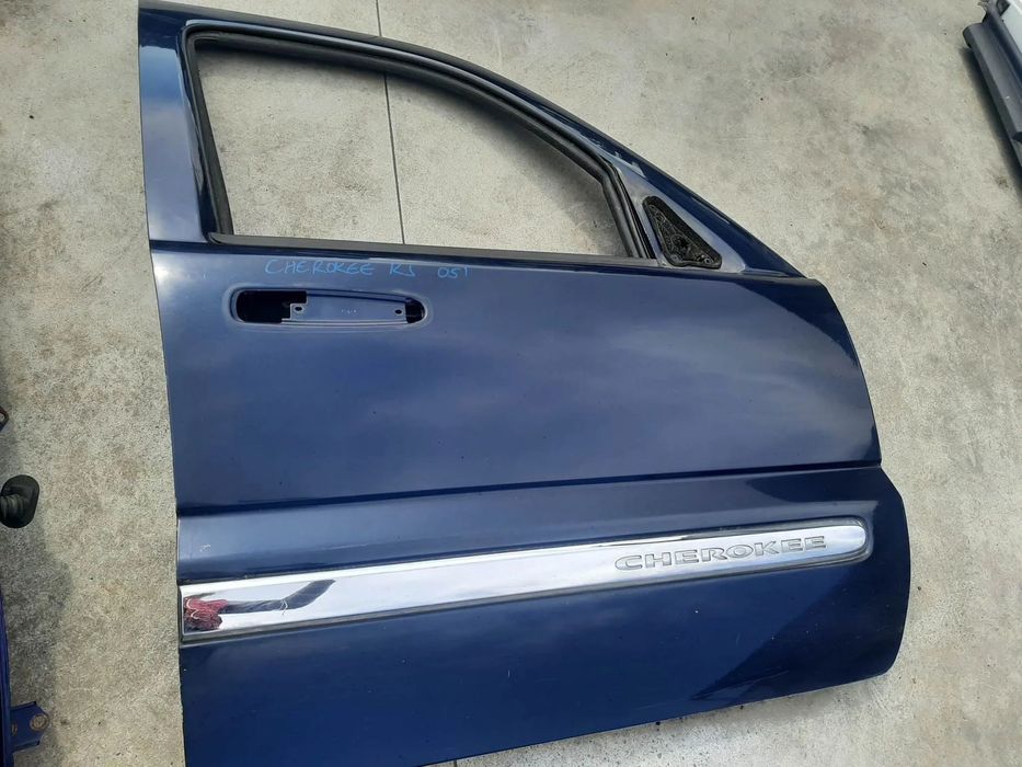 usa portiera dreapta fata  jeep cherokee kj