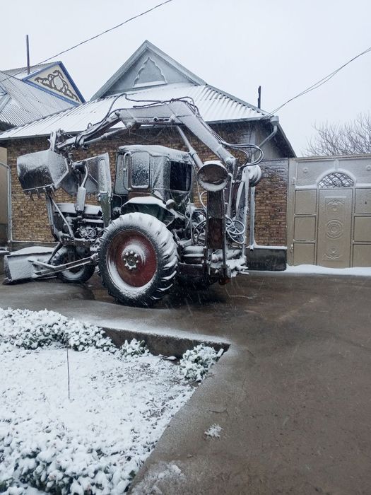 Погрузчик сотилади