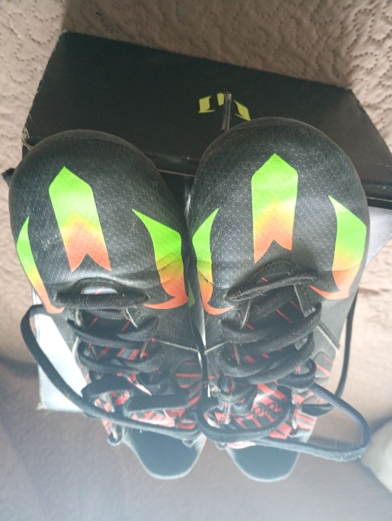 Бутонки Adidas Messi