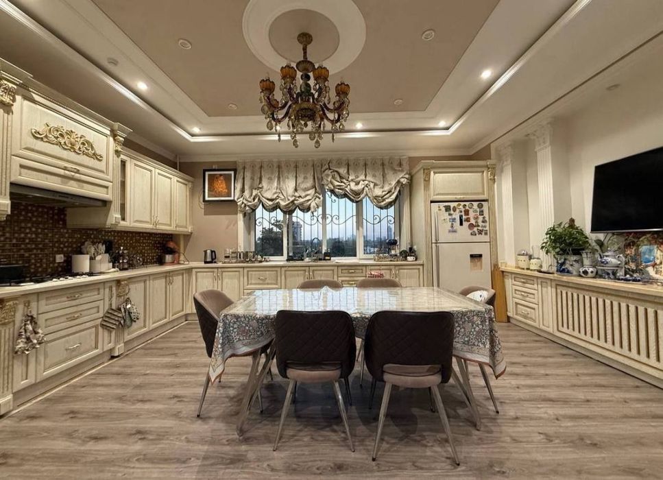 Продается квартира в Яккасарайский районе  ориентир Глинка