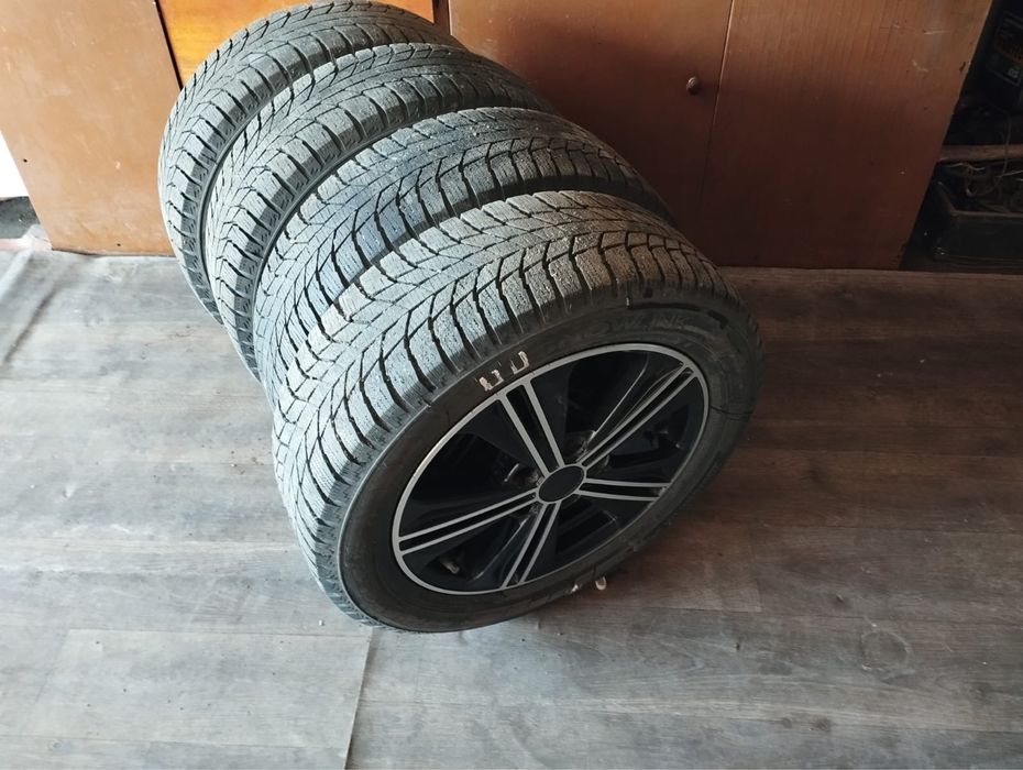 Продам резину с дисками