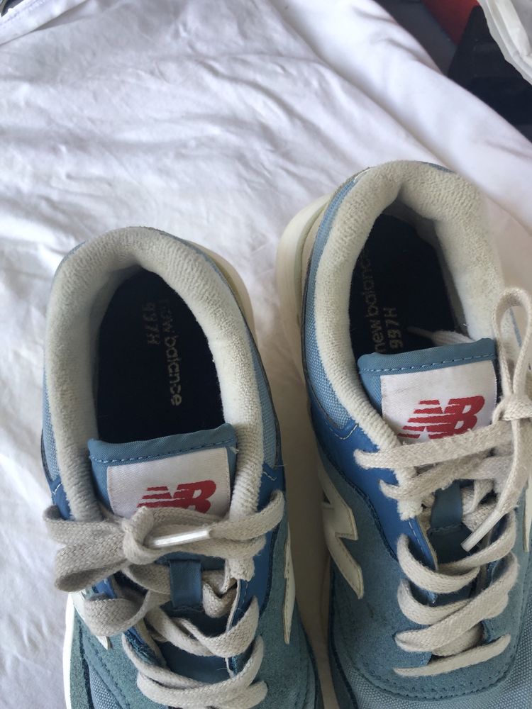 New Balance чисто нови и оригинялни 37,5