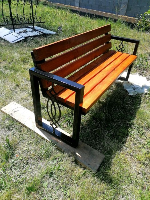 Градински пейки маси и столове