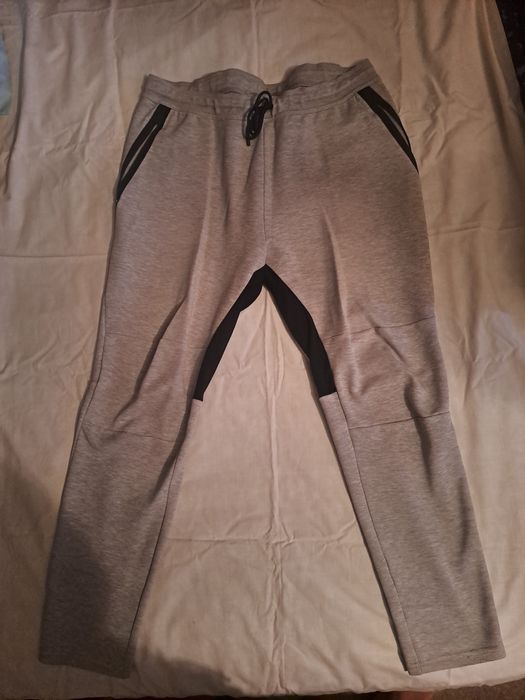 Анцузи Adidas ,H/M запазени