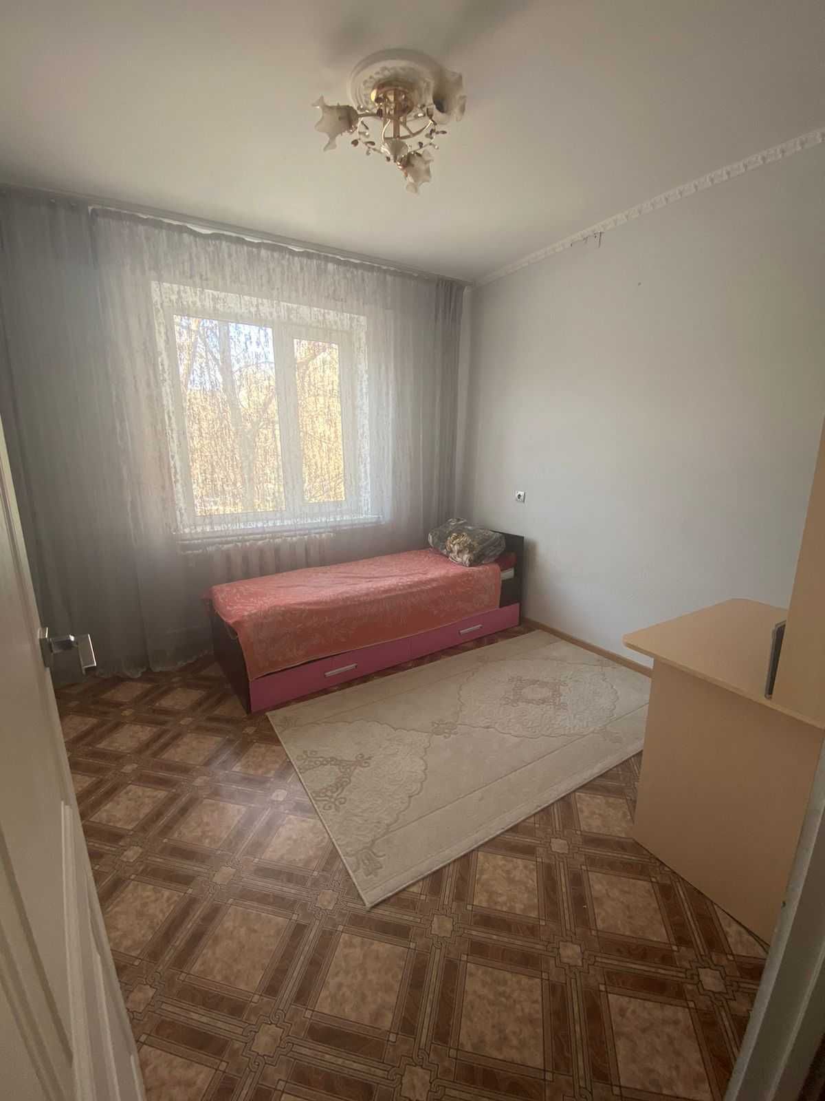 Продам 4х комнатную квартиру по ул. Рыскулова