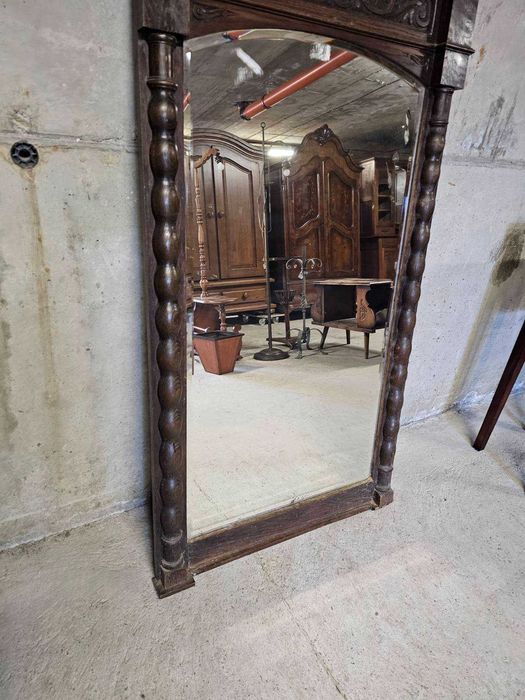 Витрина с интарзия