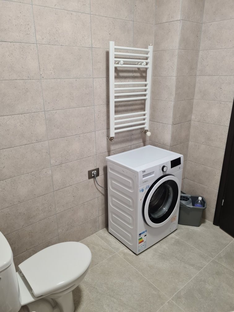 Studio 2 camere de închiriat