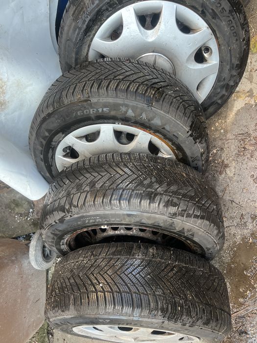 cauciucuri 205/60 R15 cu jante