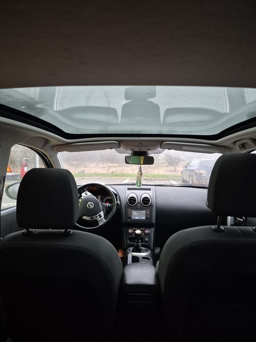 Nissan Qashqai 09  2012