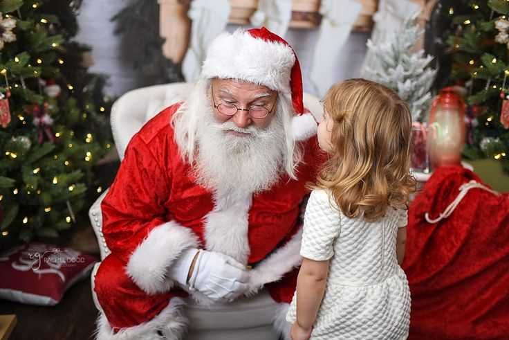 Moș Craciun pentru copii in seara de 24.12.2025