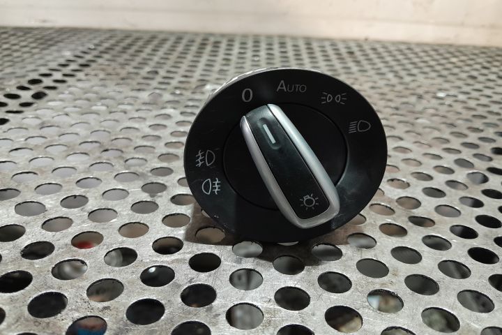 Comutator faruri 3C8941431A Volkswagen VW Golf 6 [2008 - 2015] Hatchb