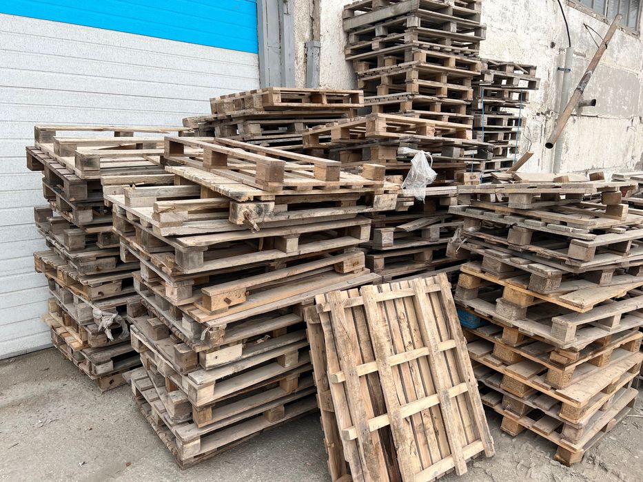 дрова сломанные поддоны