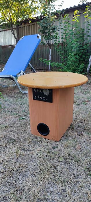 Masa de terasă din fier și lemn