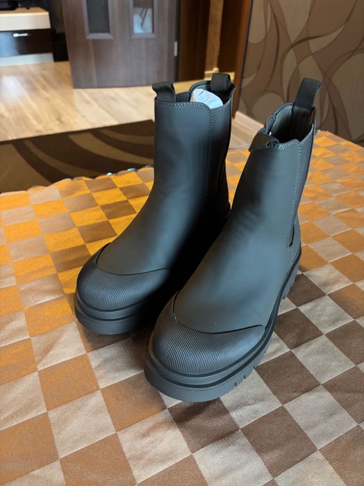 Боти- Челси- About you