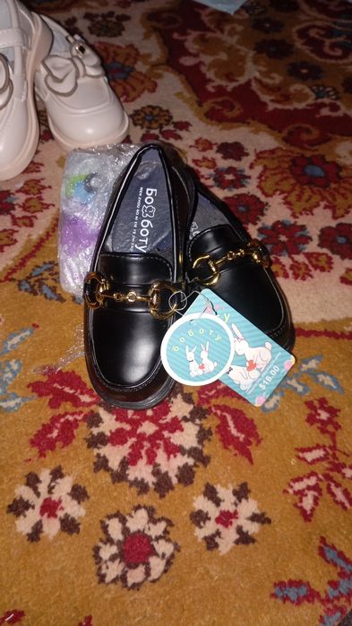 Bolalar oyoq kiyimi óğil bolalar uchun