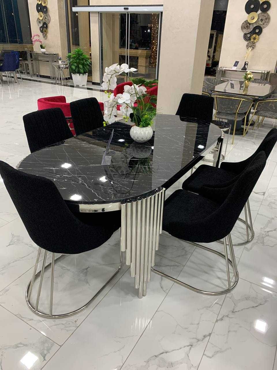 Furniglass brendidan zamonaviy stullar
