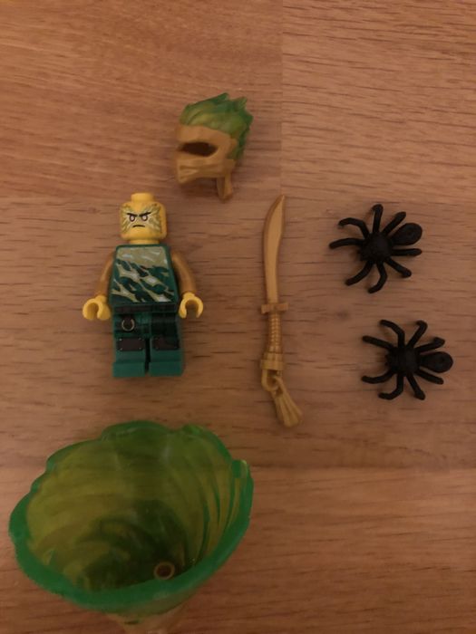 Lego Ninjago 70681 Slam Spinjitzu LLoyd